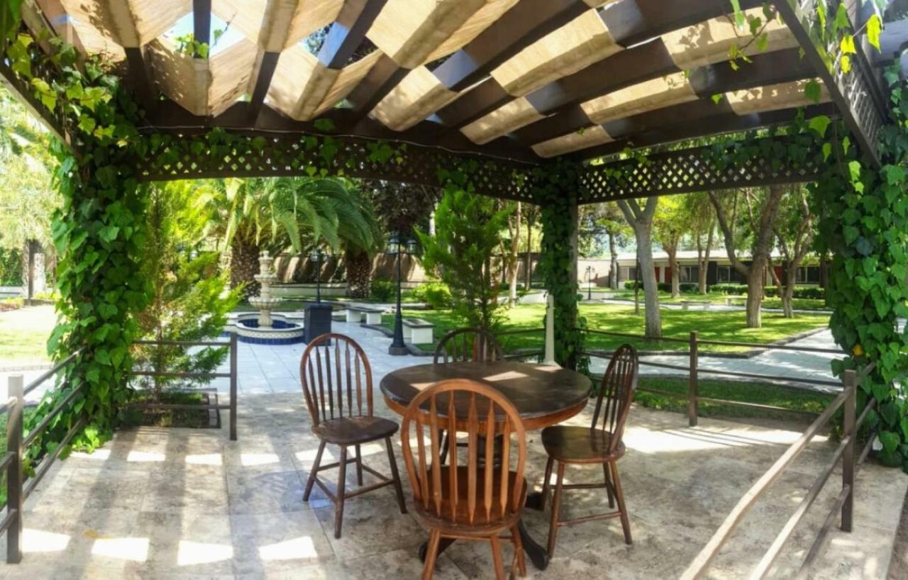 ホテル Quinta Arratz Villa de Juarez エクステリア 写真
